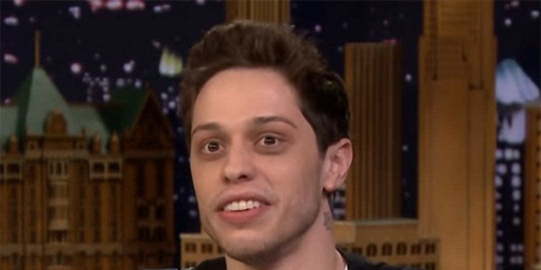 Download Pete Davidson Jokes He S Lonely And Opens Up About Living With Free HD Get Wallpaper Pete Davidson Jokes He S Lonely And Opens Up About Living With Desktop Wallpaper